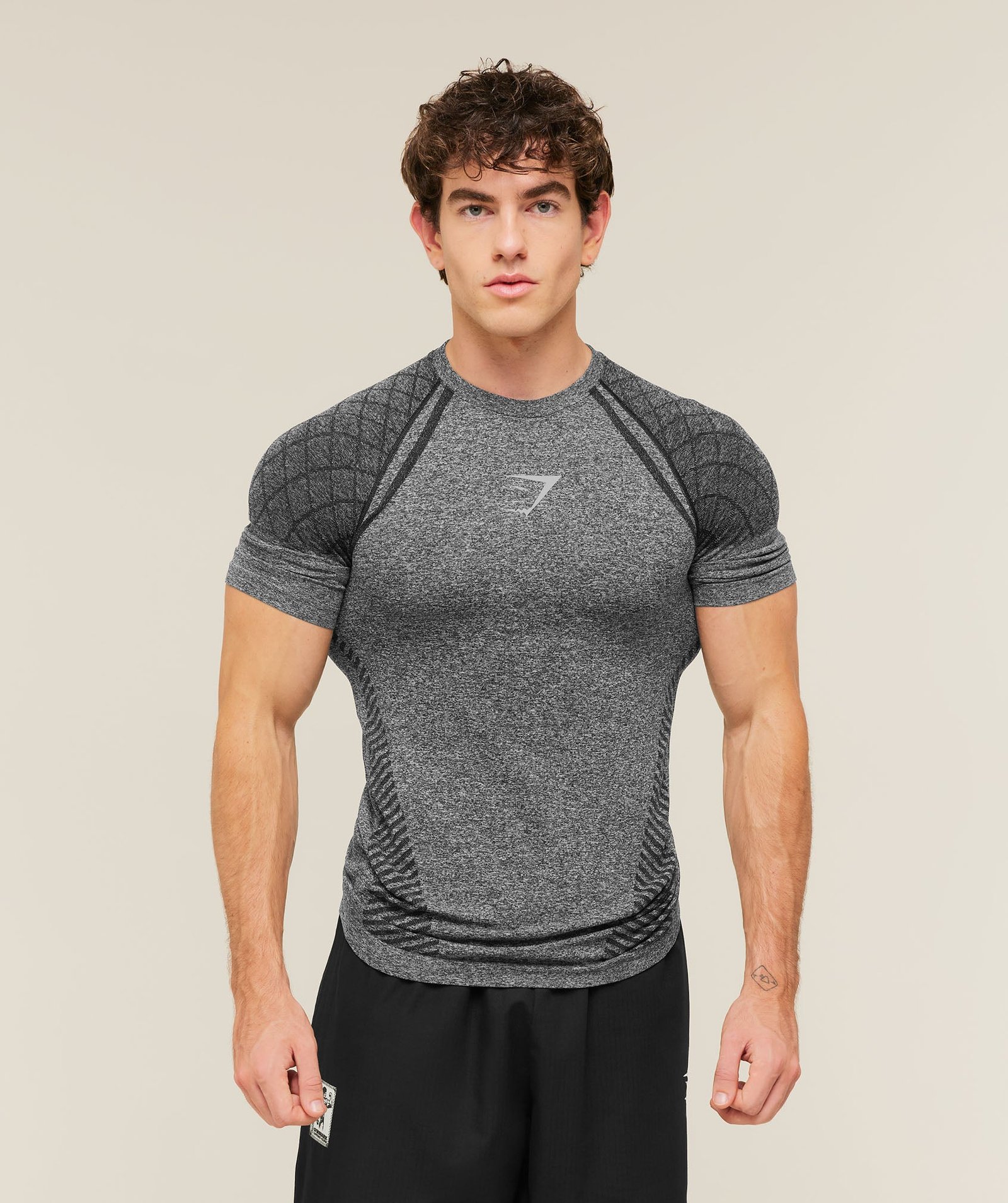 Muscle fit tshirts